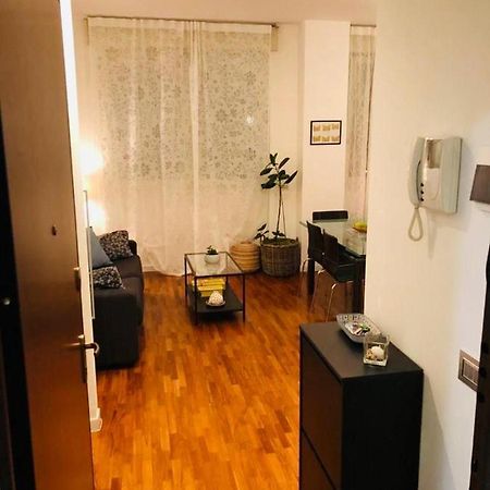 Portavenezia49 - Appartamento Milano Porta Venezia Con Jacuzzi ミラノ エクステリア 写真